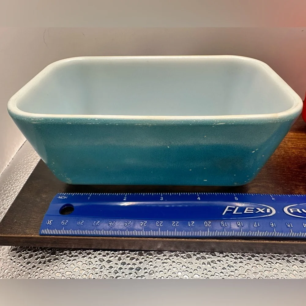 Vintage Pyrex Turquoise & Red Fridgie Storage Containers No Lids Set of 2